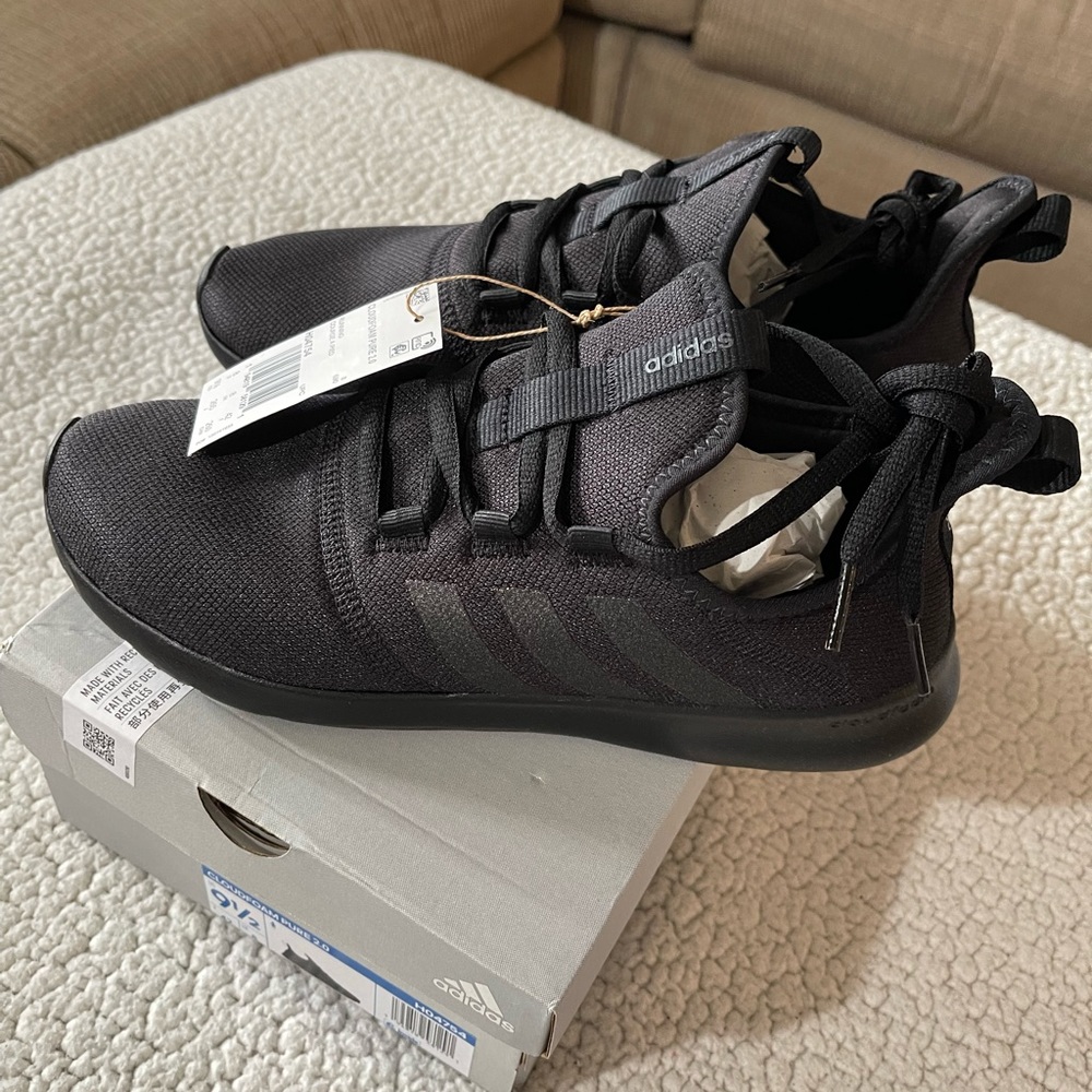 Adidas all black cloud foam 2.0 new in box.